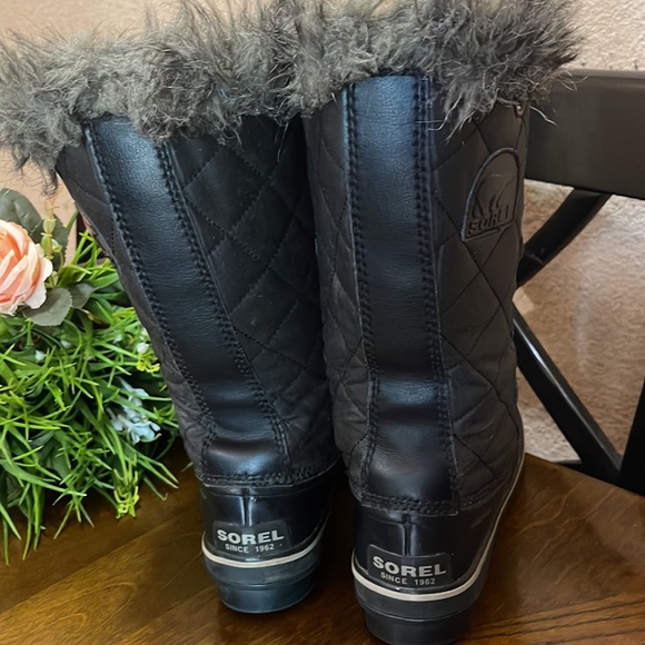 BEAUTIFUL SOREL JOAN of ARTIC BOOTS🖤🖤 - Picture 5 of 9